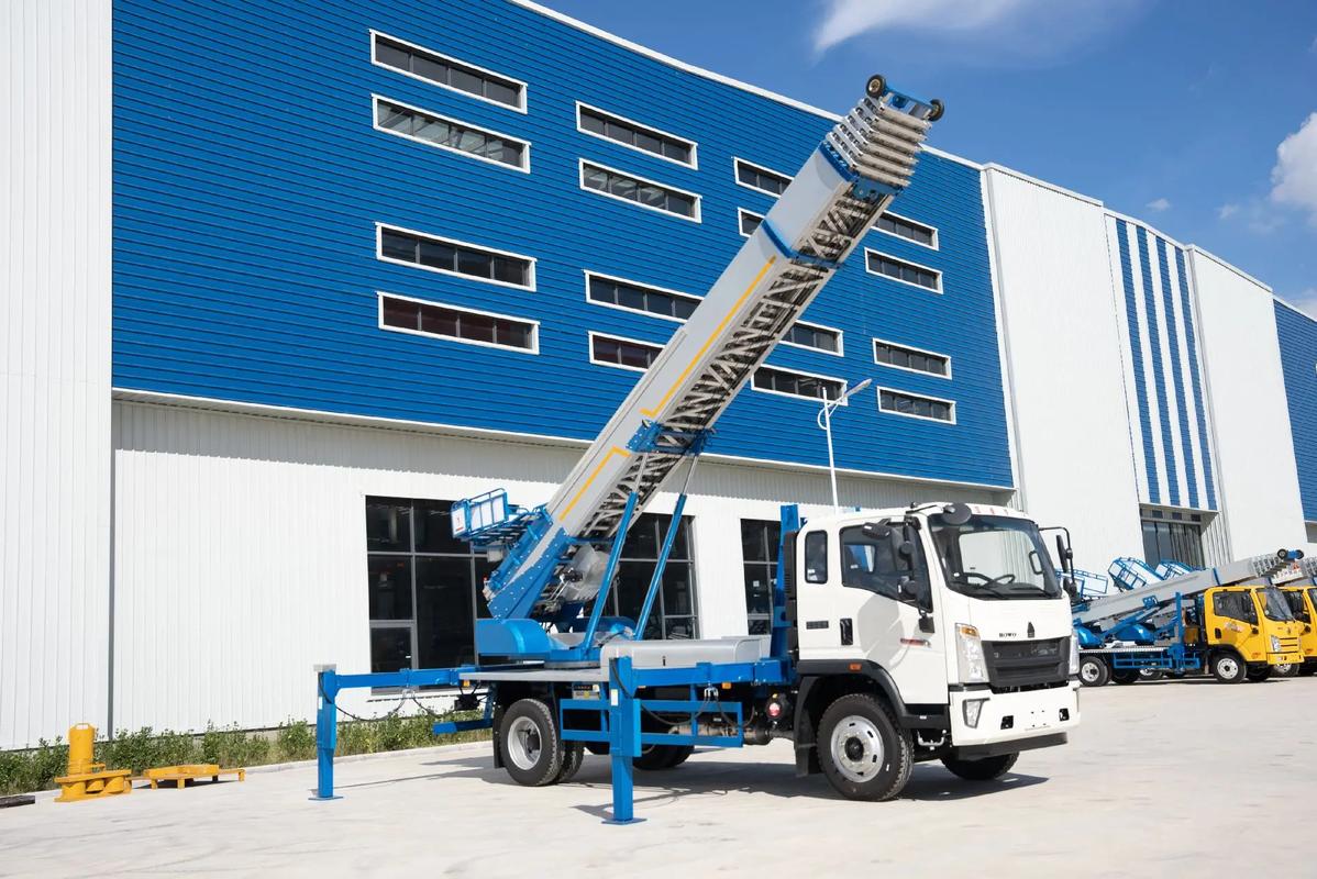 易县小型云梯车上料车租赁多少钱