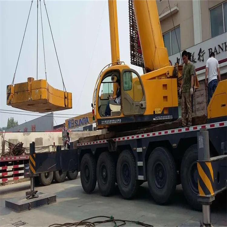 易县当地吊车出租|机器吊装|75吨|工厂搬迁服务